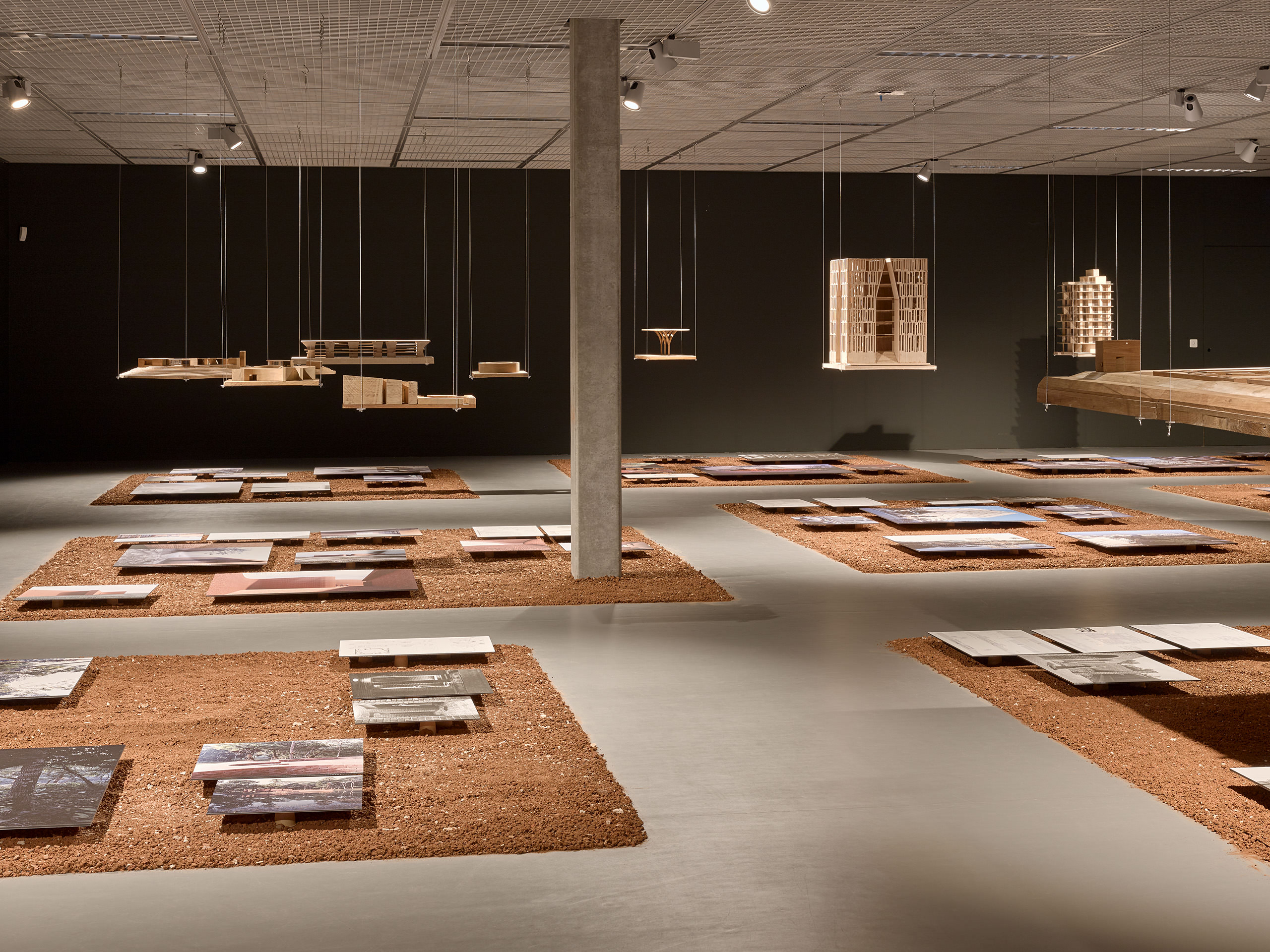 E19727 Alpa 095222 SCREEN